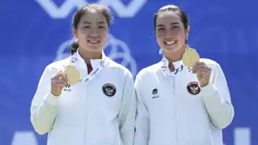 Pasangan ganda putri Indonesia Aldila Sutjiadi/Janice Tjen raih medali emas dari cabor tenis di SEA Games 2025.