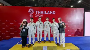 Tim loncat indah Indonesia akhirnya berhasil menambah pundi-pundi medali dengan meraih perunggu di hari terakhir pertandingan Sea Games Thailand 2025.