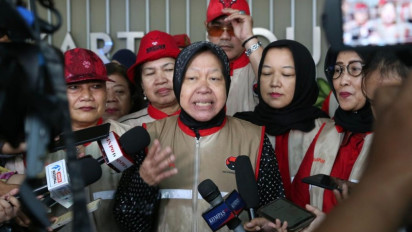 Jadi Bagian Penting Penanganan Bencana, Risma Apresiasi Sopir Ambulans hingga Relawan yang Kerja Tanpa Libur