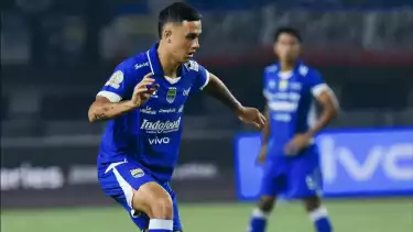Bojan Hodak: Eliano Reijnders Cuma Tak Bisa Jadi Kiper Persib