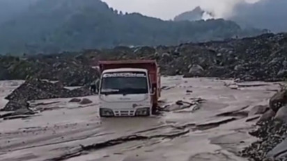 Debit Air Sungai Meningkat, Getaran Banjir Lahar Hujan Gunung Semeru Terekam Hingga 12.000 Detik