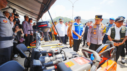 Sesuai Pesan Prabowo, Kapolri Pastikan Masyarakat Mendapat Pelayanan Terbaik Selama Arus Mudik dan Balik Nataru