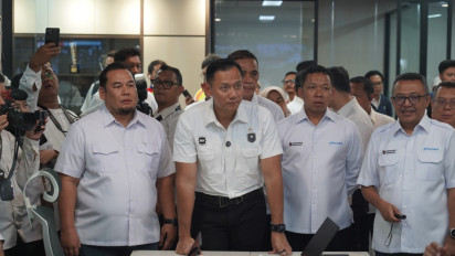 Antisipasi Arus Nataru, Menko AHY Cek Langsung Kesiapan Layanan Pelabuhan Tanjung Priok: Waspada Cuaca!