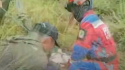 Buaya Besar Muncul di Sawah Bantargebang, Damkar Bekasi Turun Tangan Evakuasi Selama Hampir 3 Jam