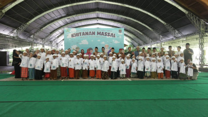 Majelis Dzikir Surau Qutubul Amin Gelar Khitanan Massal dan Doakan Korban Terdampak Bencana Sumatera