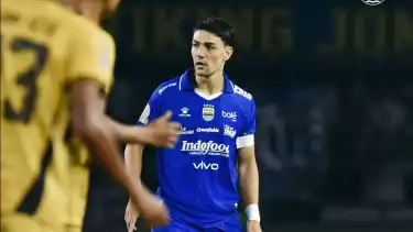 Bek Persib Bandung Federico Barba