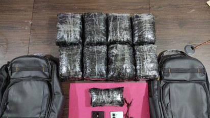 Polda Riau Sita 47 Ribu Butir Pil Ekstasi Dibawa dengan Sepeda Motor