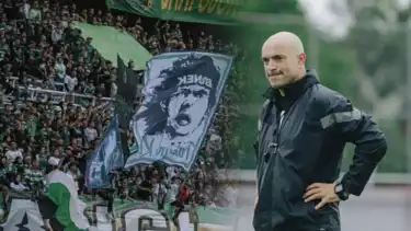 Kolase foto Bonek Mania - Bernardo Tavares