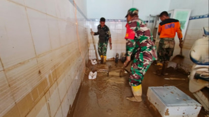 Ekskavator Dikerahkan hingga Dini Hari, Gerak Cepat Pulihkan Ponpes Darul Muchlisin Pasca Banjir Aceh Tamiang