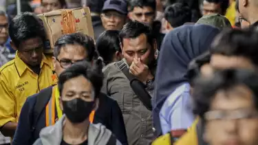 Berita Foto: Kapolri dan Menhub Tinjau Kesiapan Pengamanan Nataru di Stasiun Pasar Senen