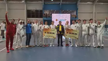Ketua Umum Pengurus Pusat Persatuan Lawn Tennis Indonesia (PP PELTI), Prof. Dr. Drs. Nurdin Halid, secara resmi membuka kompetisi Pro Liga Indonesia Master 2025 di Lapangan Tenis Indoor PGN, Daan Mogot, Jakarta Barat, Selasa (23/12/2025).
