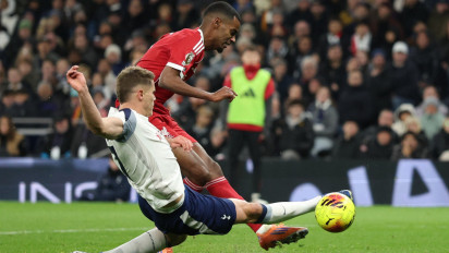 Bikin Isak Cedera Parah hingga Absen Berbulan-bulan Bersama Liverpool, Bek Spurs Ini Akhirnya Angkat Bicara