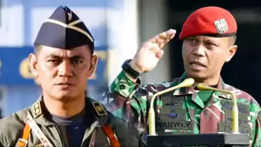 Dua ajudan Presiden Prabowo Kolonel (Inf) Wahyo Yuniartoto dan Kolonel Pnb Anton Pallaguna.