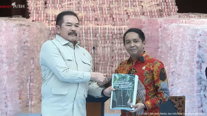 Satgas PKH Kejagung Serahkan 896,9 Ribu Hektare Kawasan Hutan ke Negara