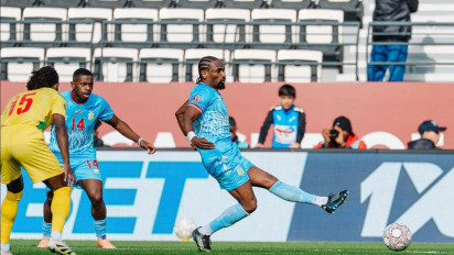 Piala Afrika: Momen Pemain Kongo Diancam Kartu Kuning Jika Tak Naik Tandu