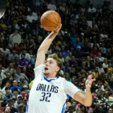 Laga Natal Pertama Cooper Flagg! Rookie Sensasional Mavericks Tantang Warriors