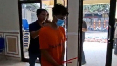 Polisi Ungkap Alasan Tersangka Kirim Teror Bom ke 10 Sekolah di Depok, Sasaran Dipilih Acak dengan Chat GPT