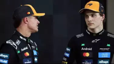 Dua pembalap McLaren F1 Team, Lando Norris dan Oscar Piastri