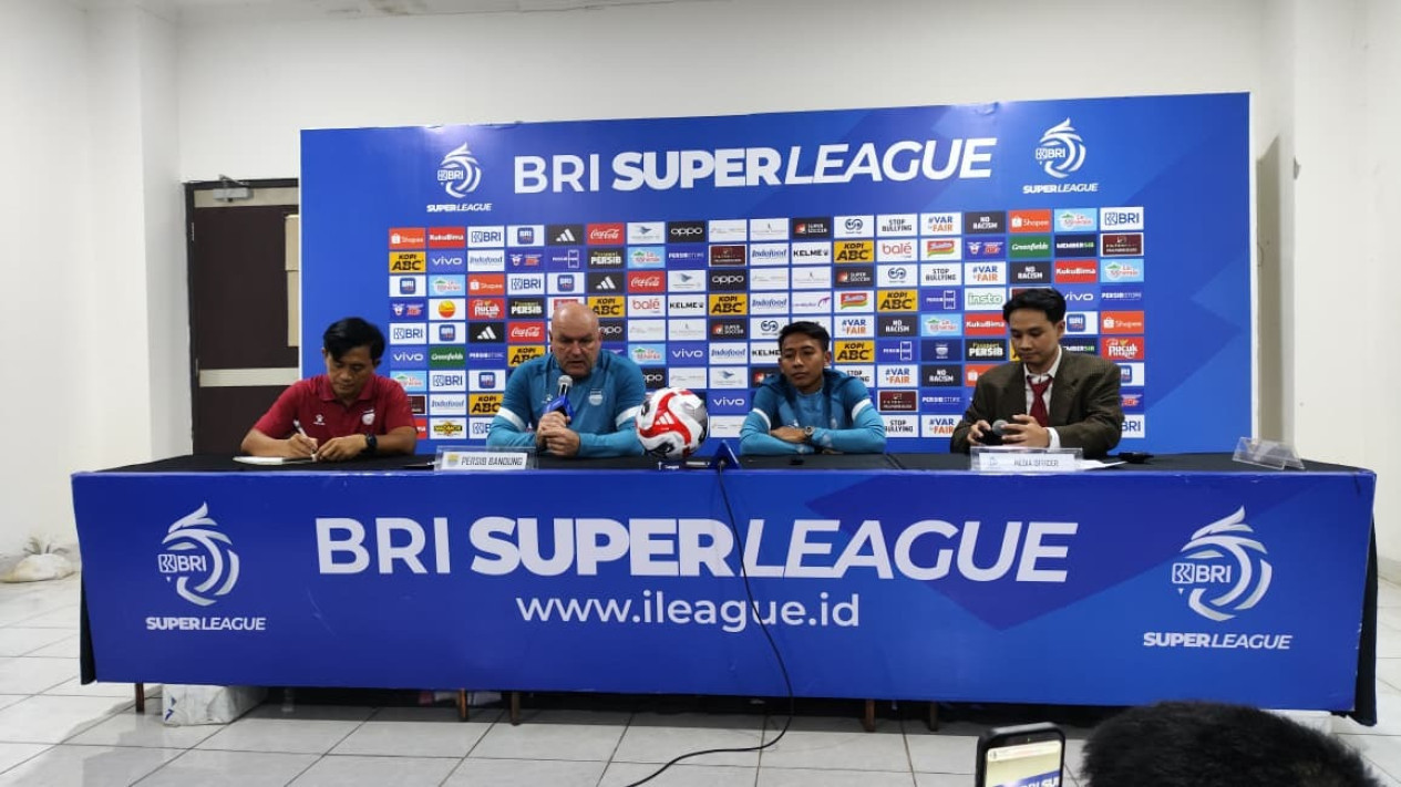 Persib Menang Susah Payah Lawan PSM, Beckham Putra Ungkap Kunci Kemenangan Maung Bandung
            - galeri foto