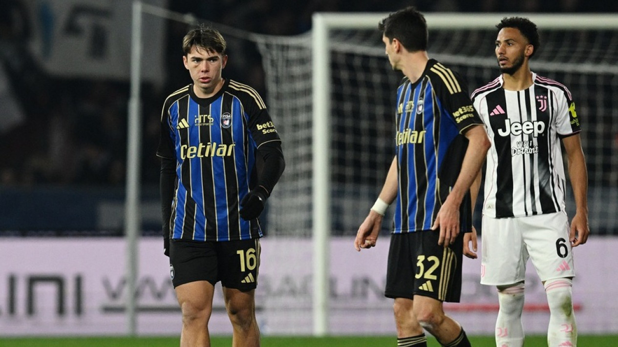 Suporter Juventus Kaget Buffon Main Lawan Bianconeri, Begini Penampilannya di Liga Italia
            - galeri foto