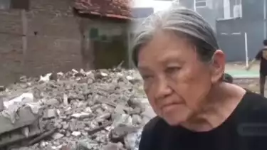 Potret rumah nenek Elina Widjajanti rata dengan tanah setelah dihancurkan Samuel dan oknum diduga anggota ormas Madas