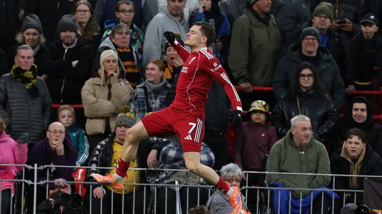 Penantian Panjang Pemain Termahal Kedua Liverpool Florian Wirtz: Baru Cetak Gol Setelah 23 Laga
            - galeri foto