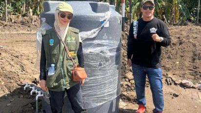 Penuhi Amanah Besar dari Donator, Seorang Pengusaha dan Nakes, Salurkan Tujuh Toren Air untuk Warga Pidie Jaya, Aceh