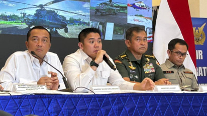 Seskab Teddy sebut Jangan Ada yang Cari Untung dari Musibah Bencana Sumatra: Adat Kita Gotong Royong