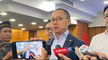 Wakil Ketua Umum Partai Amanan Nasional (PAN) Eddy Soeparno di Gedung MPR, Jakarta Pusat, Senin (29/12/2025).