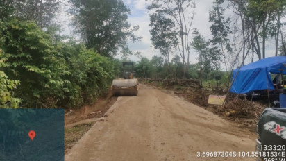 Jalan Lubuk Tunggal - Kuang Dalam Rusak Parah, Ini Tanggapan PU Bina Marga