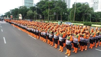 3.395 Personel Kebersihan Disiagakan Saat Malam Pergantian Tahun
