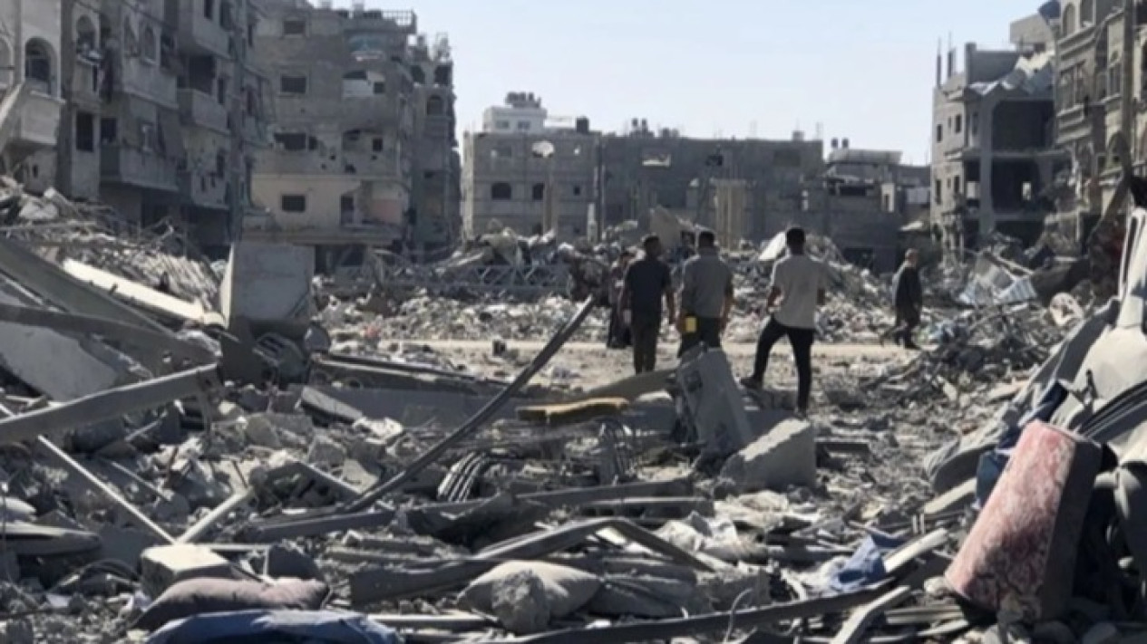 Hamas Konfirmasi Kematian Jubir Militer Abu Ubaida dalam Perang Israel di Gaza
            - galeri foto