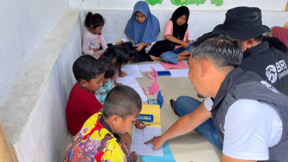 Terus Salurkan Bantuan, BRI Gelar Program “Trauma Healing” untuk Anak-Anak Terdampak Bencana Banjir di Sumatera