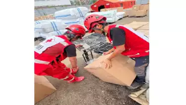 Palang Merah Indonesia (PMI) terus menunjukkan komitmennya dalam penanganan dampak bencana banjir dan banjir bandang yang melanda sejumlah wilayah di Sumatera dan Aceh.