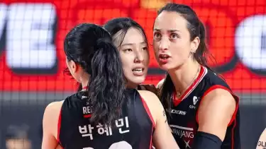 Dua Pemain Red Sparks, Lee Seon-woo dan Elisa Zanette