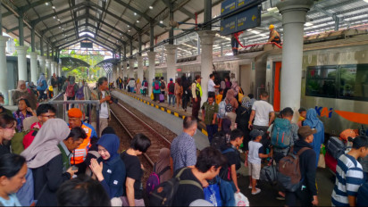 Jelang Tahun Baru, Arus Libur Kereta Api masih Padat di Wilayah Daop 8 Surabaya