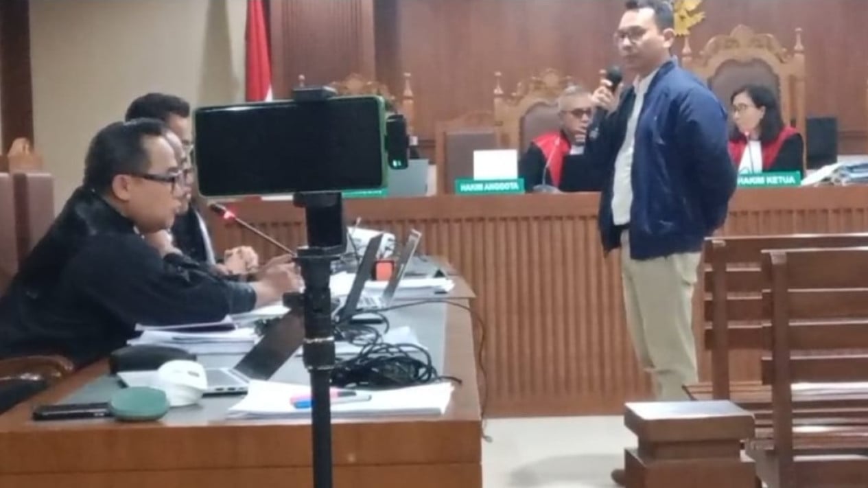 Eks Direktur PGN Danny Praditya Mengaku Tak Pernah Korupsi dan Terima Aliran Dana: Keputusan Bisnis Bukan Kejahatan
            - galeri foto