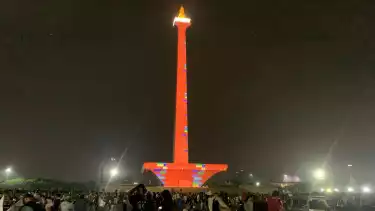 Suasana Monas Menjelang Malam Pergantian Tahun 2026