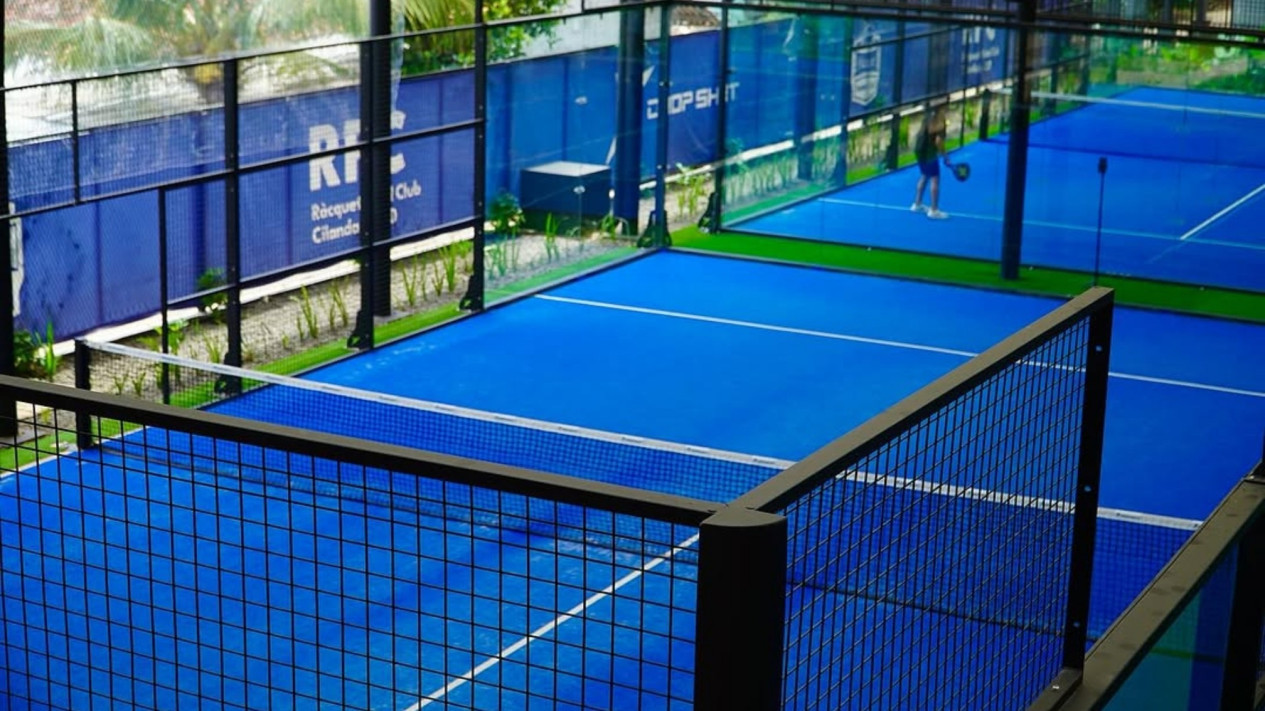 Cari Lapangan Padel di Jaksel? Ini 5 Rekomendasi Tempat Sewa Lapangan di Jakarta Selatan
            - galeri foto