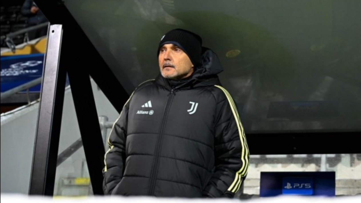 Kabar Baik Buat Juventus! Spaletti Tentukan Nasib Mengejutkan di Turin
            - galeri foto