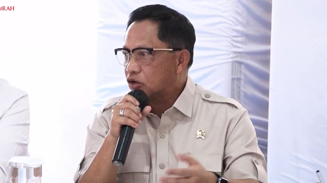 Mendagri Tito Minta Keuchik Percepat Data Korban Bencana Aceh: Bantuan Tak Boleh Tertahan
            - galeri foto