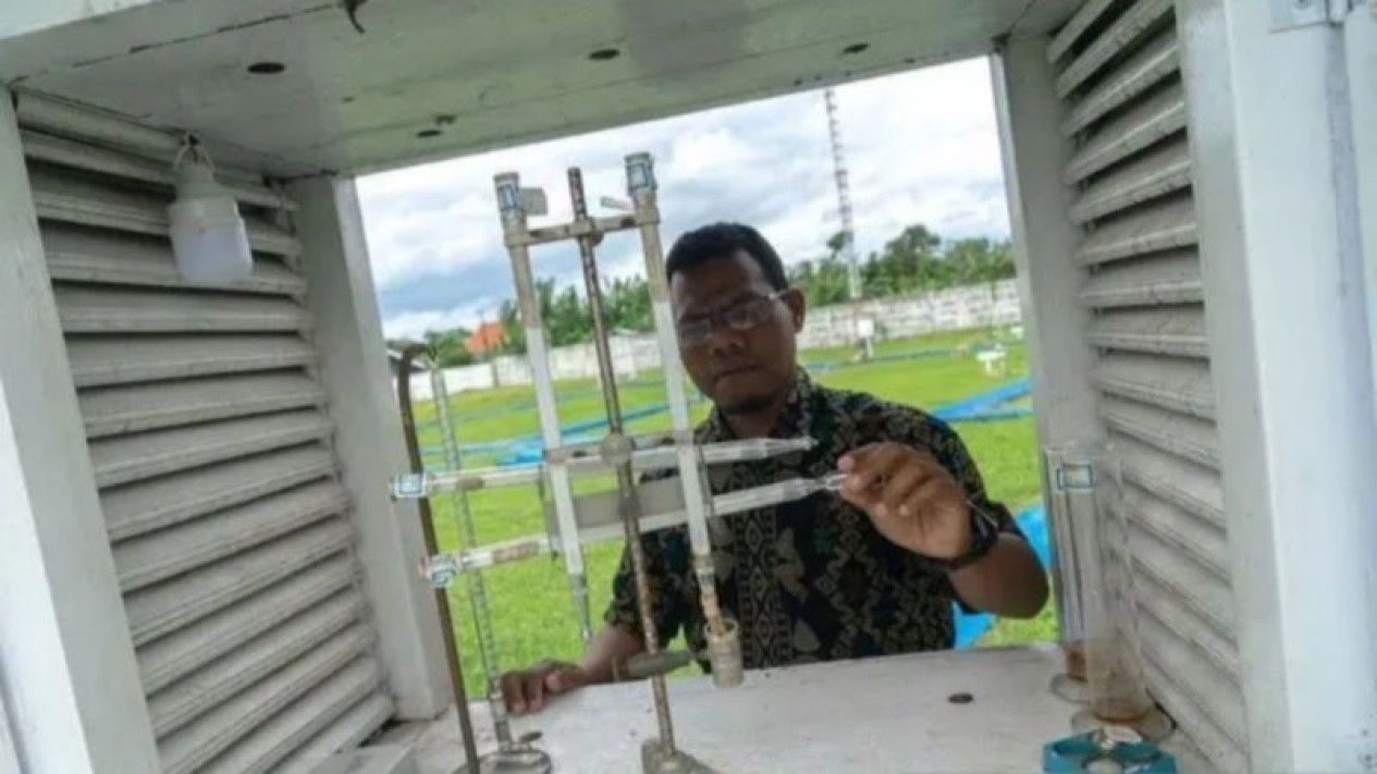 BMKG Imbau Warga DIY untuk Waspada Bencana saat Puncak Musim Hujan
            - galeri foto