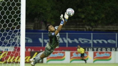Persib Bandung Terancam Gagal ke Puncak Klasemen? Teja Paku Alam Waspadai Kekuatan Persik