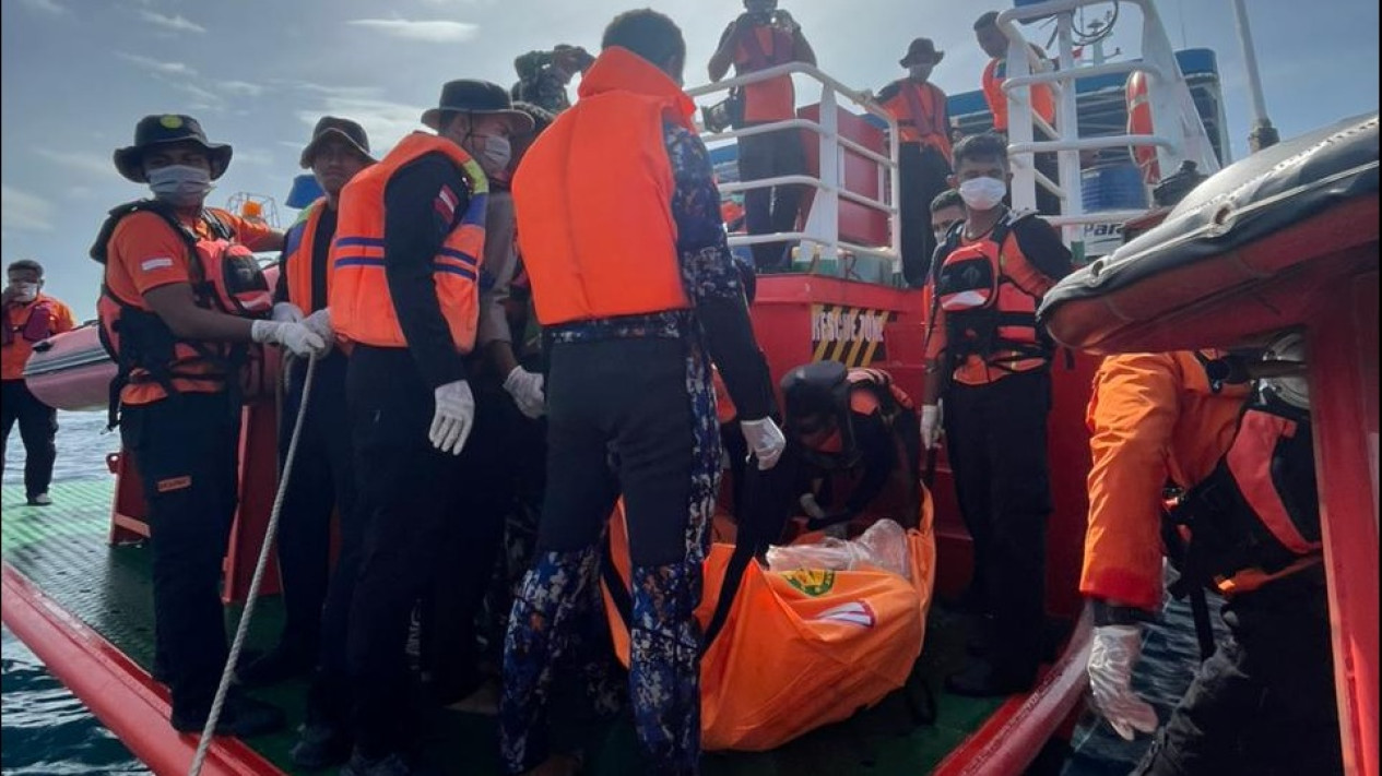 Diduga Kuat Jenazah Pelatih Valencia Martin Carerras Fernando Ditemukan
            - galeri foto