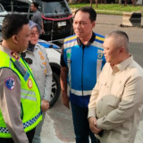 Kakorlantas dan Menhub Tinjau Arus Lalu Lintas Puncak, Pastikan Situasi Aman