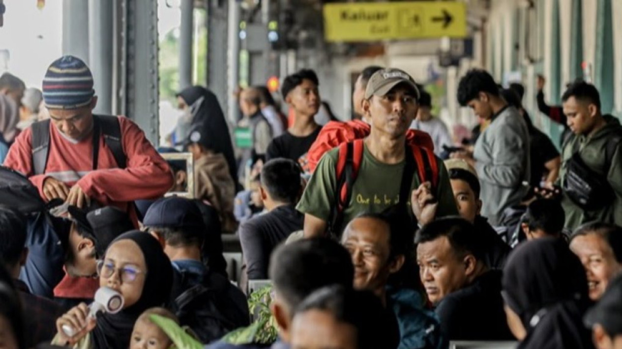 462 Barang Penumpang Tertinggal di Wilayah KAI Daop 1 Jakarta, Ada HP, Kamera, hingga Laptop
            - galeri foto