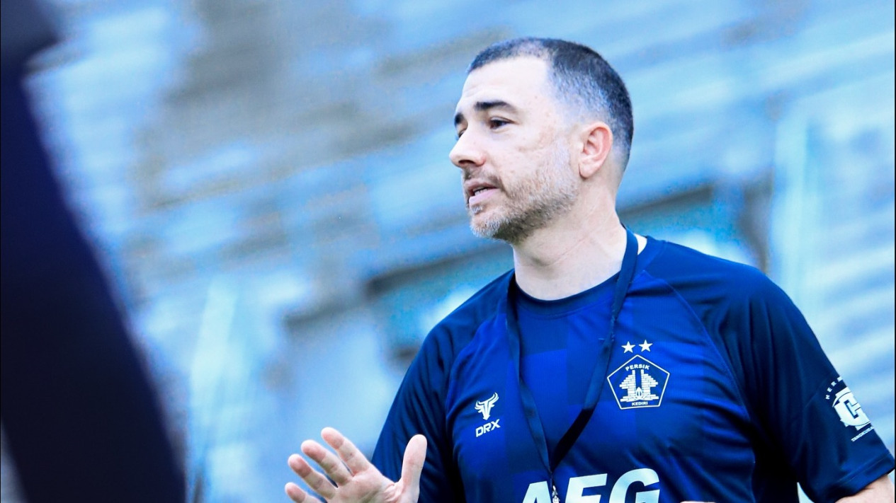 Siapa Pemain Persib yang Paling Diantisipasi Persik Kediri? Ini Jawaban Marcos Reina
            - galeri foto