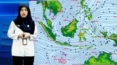Prakiraan Cuaca Jakarta 5 Januari: Hujan Ringan hingga Disertai Petir Turun Sejak Pagi