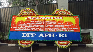 Gedung Kejagung Dikirimi Papan Bunga Simbolik Desakan Tuntaskan Pengusutan Dugaan Gratifikasi
