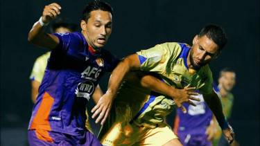 Pencetak Gol Kena Kartu Merah, Persib Bandung Gagal Kembali ke Puncak Klasemen Usai Ditahan Imbang Persik Kediri